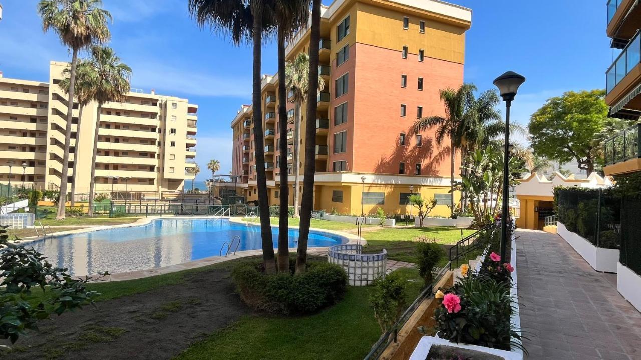 Primera Linea Playa , Front Line Beach Torremolinos Exterior photo